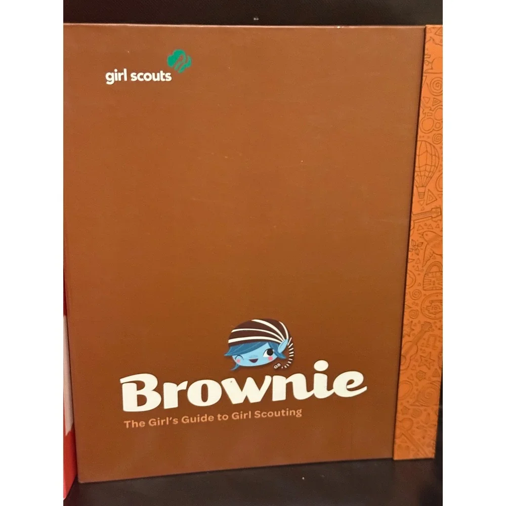 Girl Scouts Brownie and Cadette The Girl's Guide to Girl Scouting Binder Lot